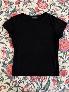 White Fox Black Short Sleeve Crewneck Tee